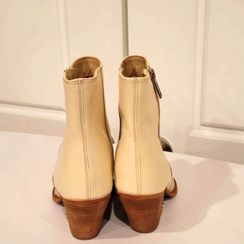 SAM EDELMAN JABE BOOTIE SIZE 5.5 NWOT